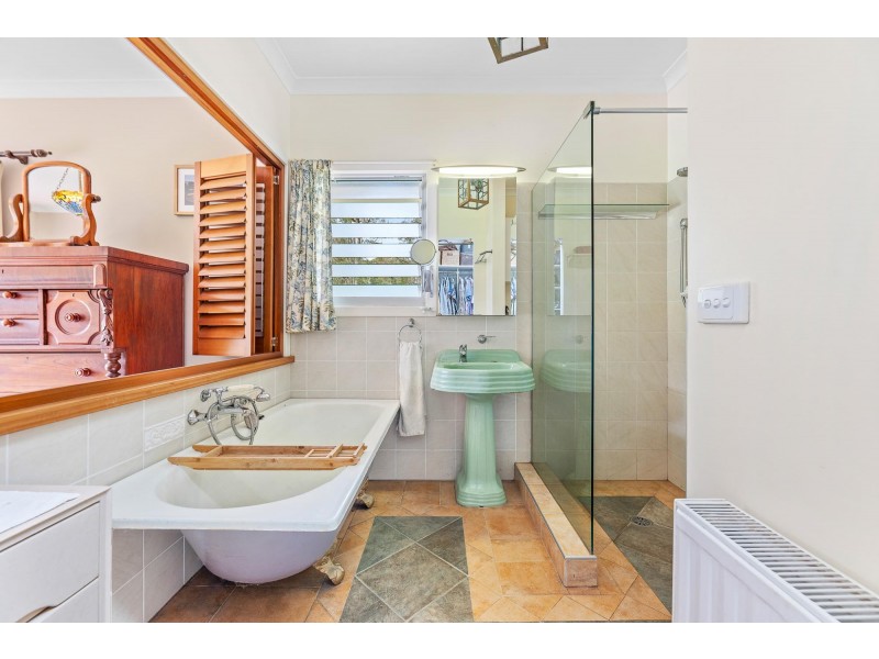 ‘WYWURK’ 3 Brown Close, Moruya Heads NSW 2537