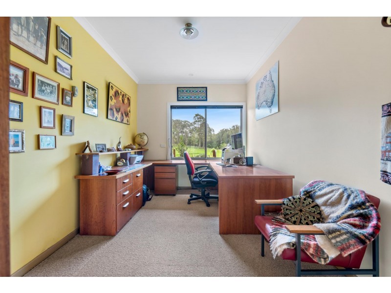 ‘WYWURK’ 3 Brown Close, Moruya Heads NSW 2537