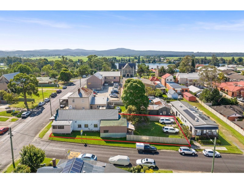 10 Page Street, Moruya NSW 2537