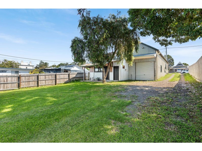 10 Page Street, Moruya NSW 2537