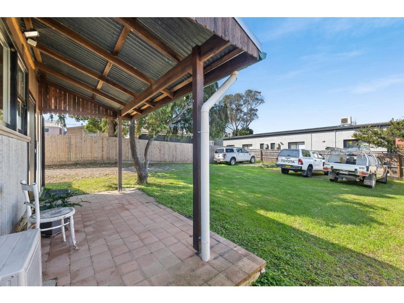 10 Page Street, Moruya NSW 2537