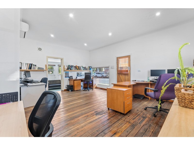 10 Page Street, Moruya NSW 2537