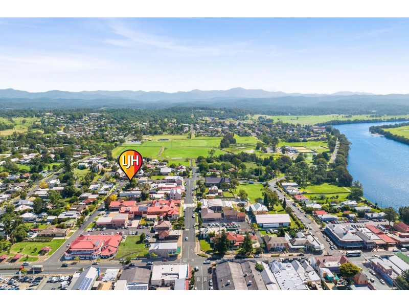 10 Page Street, Moruya NSW 2537
