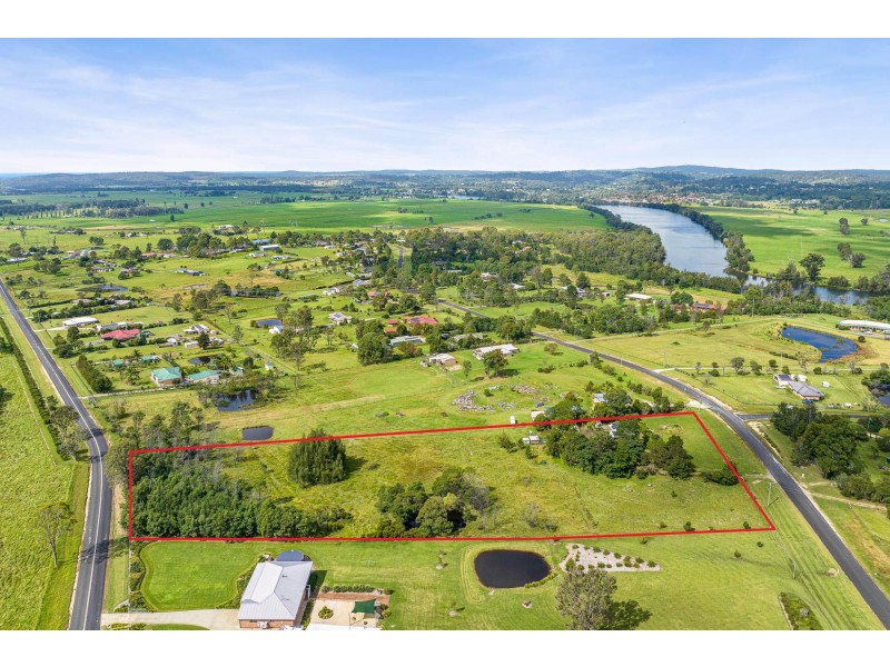 21 Glenduart Grove, Moruya NSW 2537