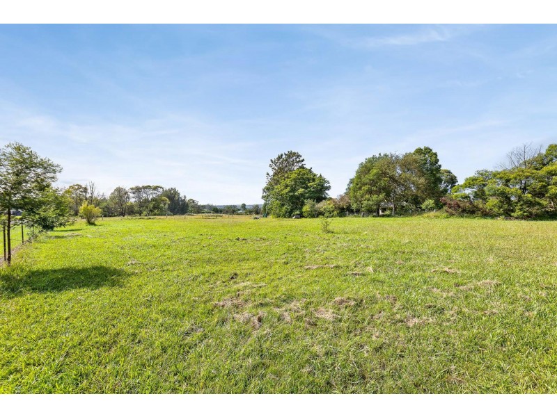 21 Glenduart Grove, Moruya NSW 2537