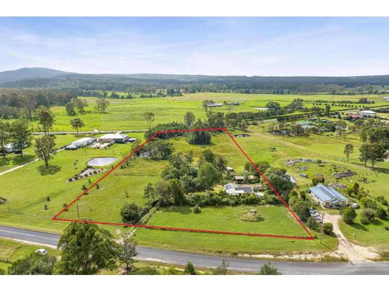 21 Glenduart Grove, Moruya NSW 2537