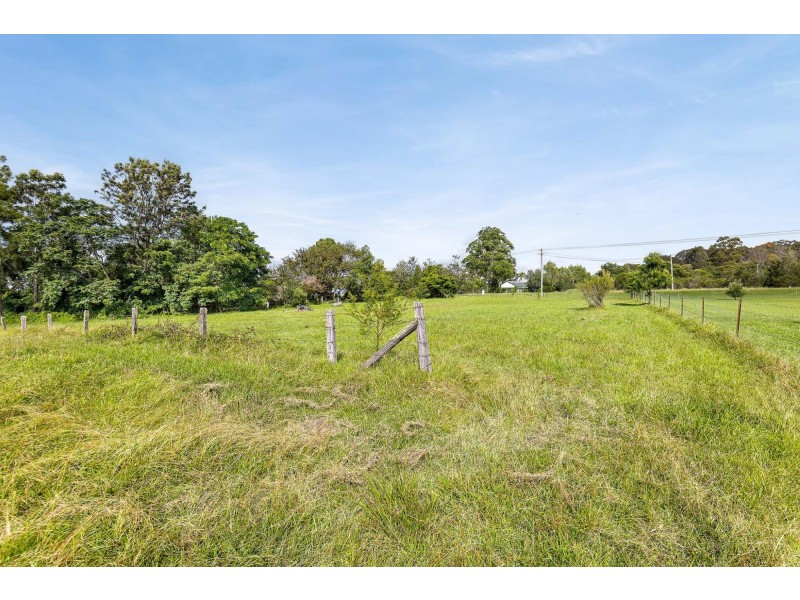 21 Glenduart Grove, Moruya NSW 2537