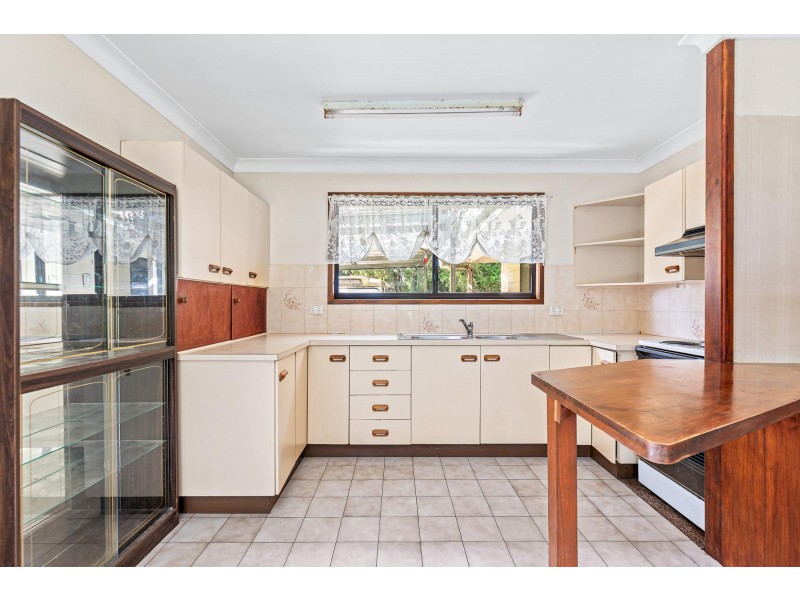 21 Glenduart Grove, Moruya NSW 2537