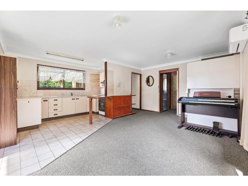 21 Glenduart Grove, Moruya NSW 2537