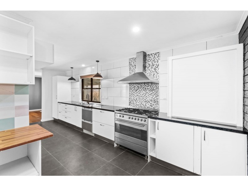 14 Hawdon Street, Moruya NSW 2537