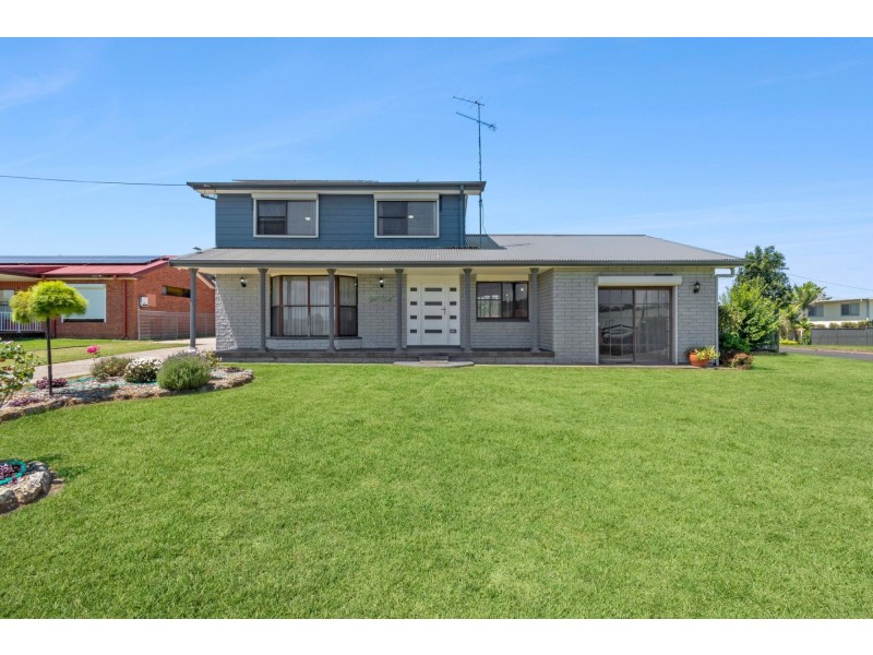 14 Hawdon Street, Moruya NSW 2537