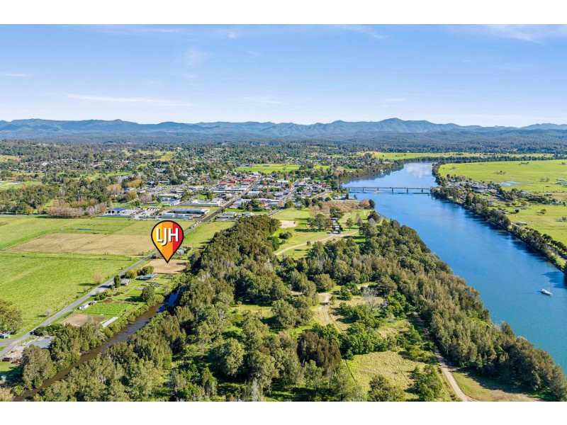 112 Queen Street, Moruya NSW 2537