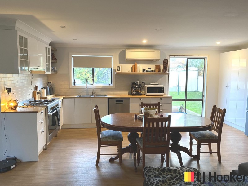 19 Evans Street, Tuross Head NSW 2537