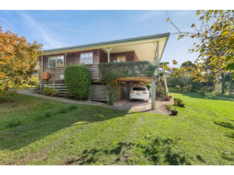 56 Mountain View Road, Moruya NSW 2537