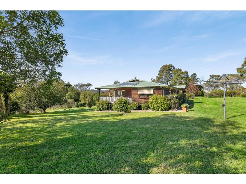 56 Mountain View Road, Moruya NSW 2537