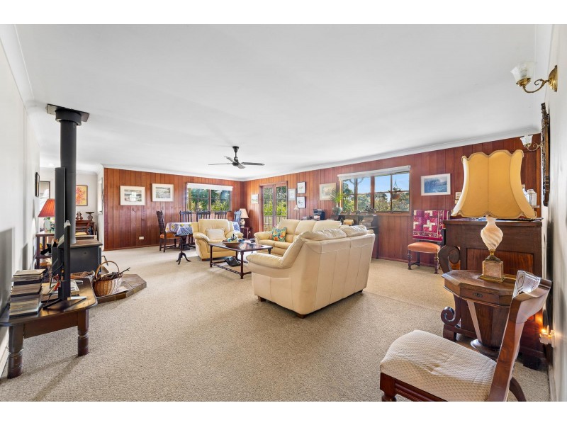 56 Mountain View Road, Moruya NSW 2537