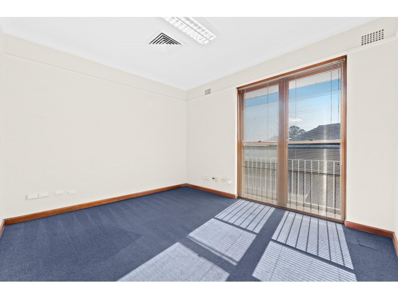 61 Vulcan Street, Moruya NSW 2537