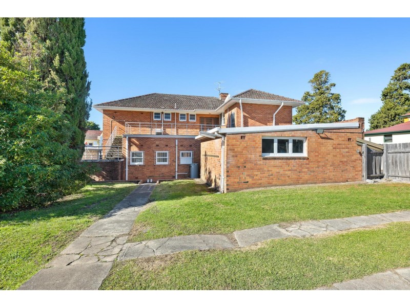 61 Vulcan Street, Moruya NSW 2537