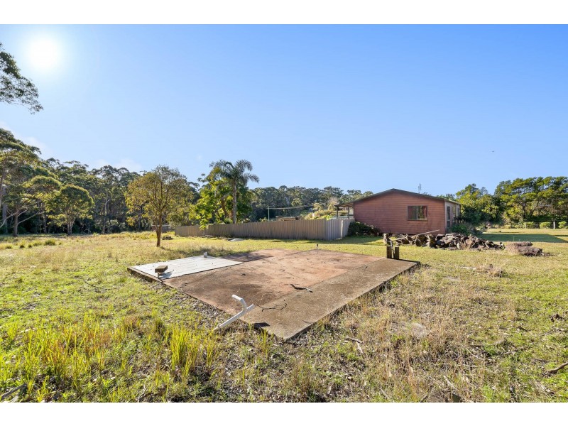 445 Bingie Road, Bingie NSW 2537