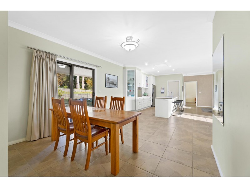 8 Brindabella Street, Bergalia NSW 2537