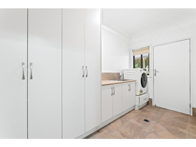 8 Brindabella Street, Bergalia NSW 2537