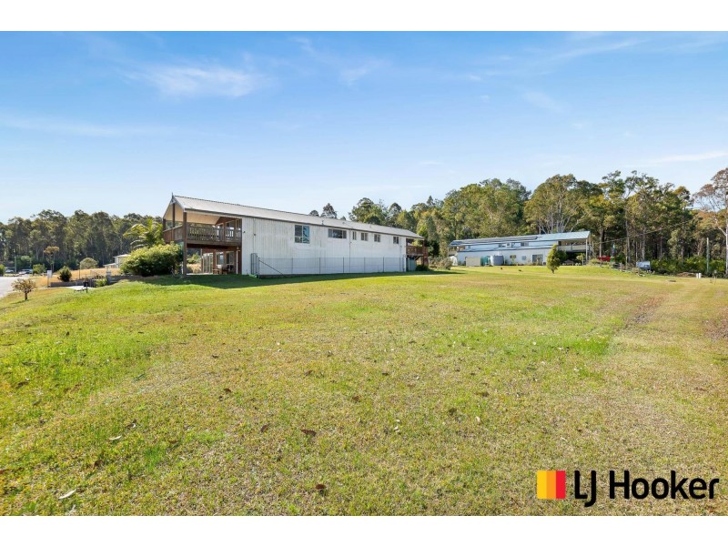 16 Charles Street, Mogo NSW 2536