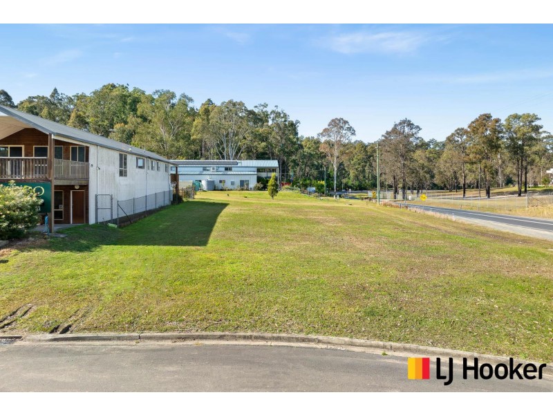 16 Charles Street, Mogo NSW 2536