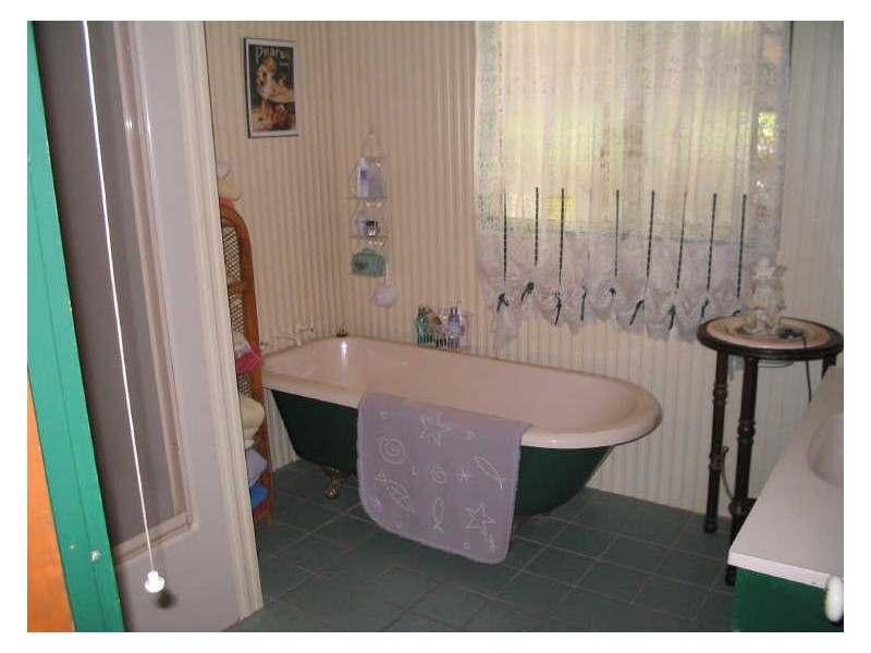 8 Berriman Drive, Congo NSW 2537