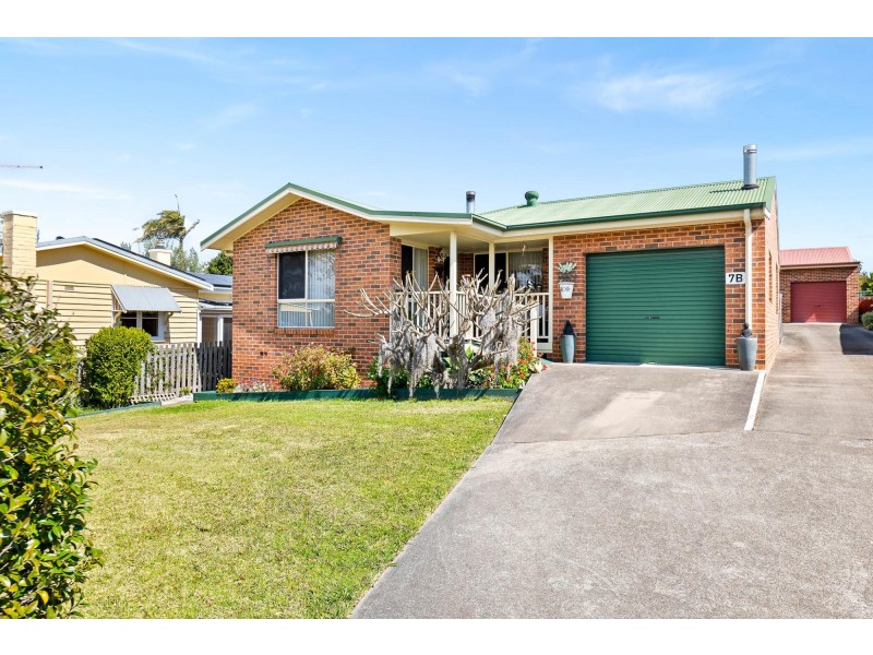 7b Thomas Street, Moruya NSW 2537