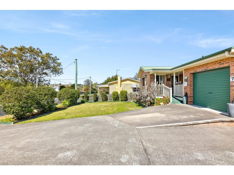 7b Thomas Street, Moruya NSW 2537