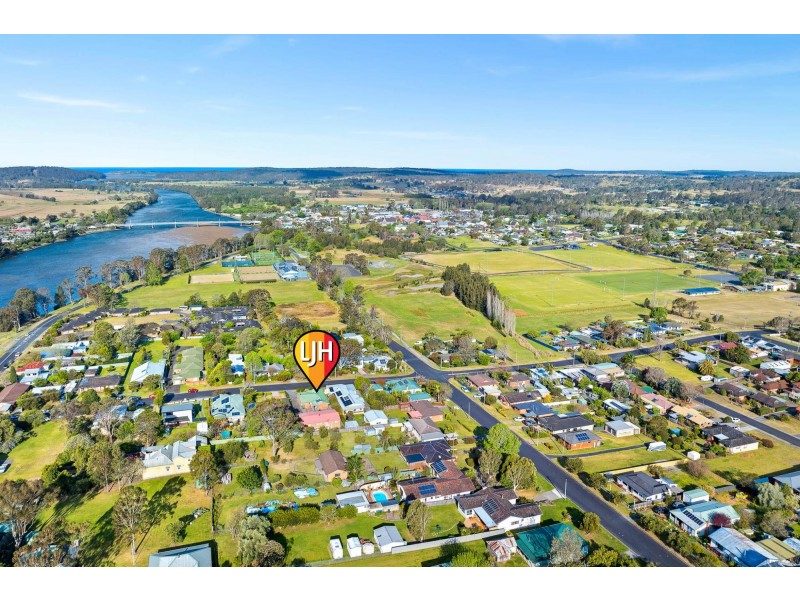 7b Thomas Street, Moruya NSW 2537