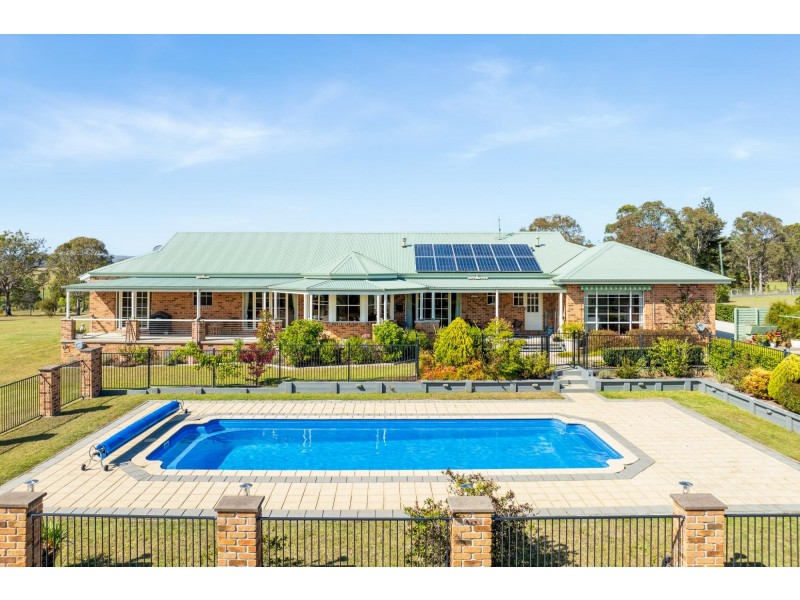 8 Mountain View Road, Moruya NSW 2537