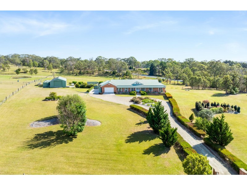 8 Mountain View Road, Moruya NSW 2537