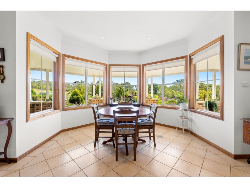 8 Mountain View Road, Moruya NSW 2537