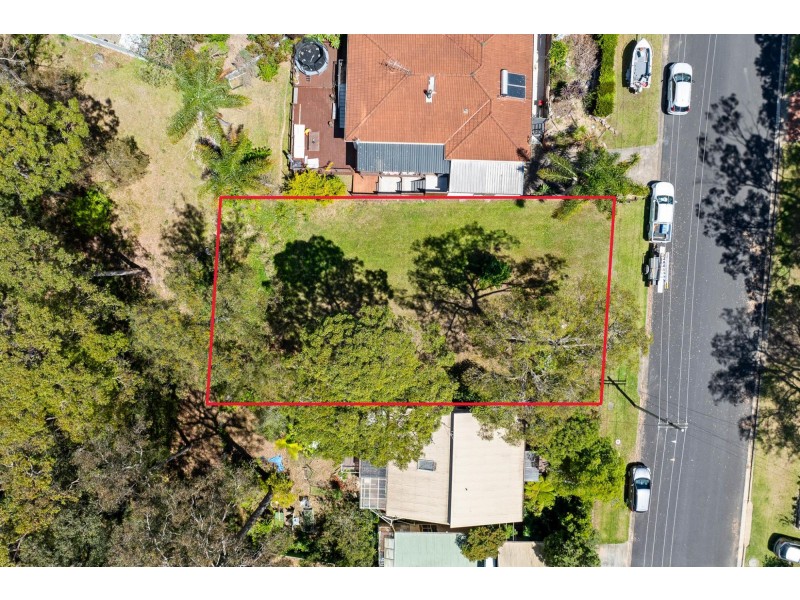 16 Crest Crescent, Moruya Heads NSW 2537