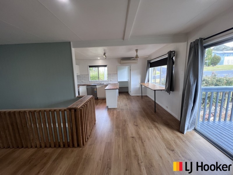 30 Coogee Street, Tuross Head NSW 2537