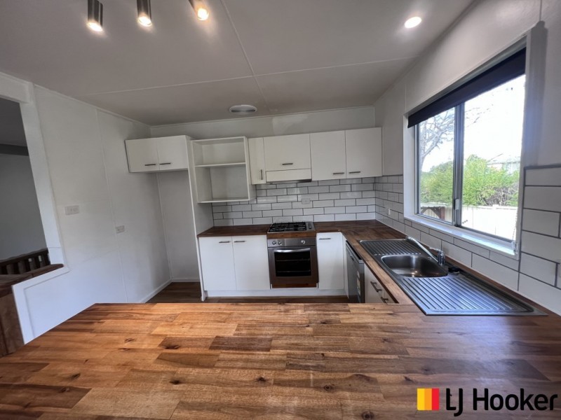 30 Coogee Street, Tuross Head NSW 2537