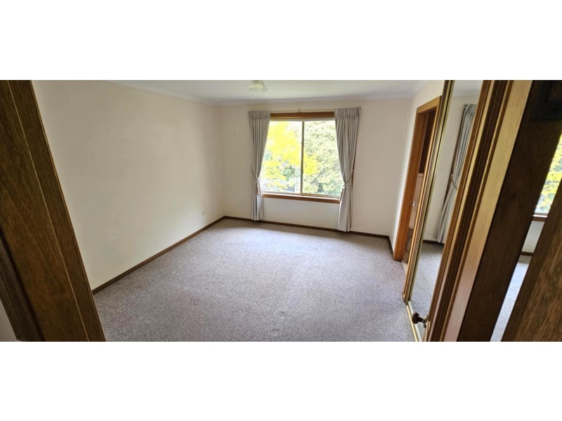 33 Dell Parade, Moruya Heads NSW 2537