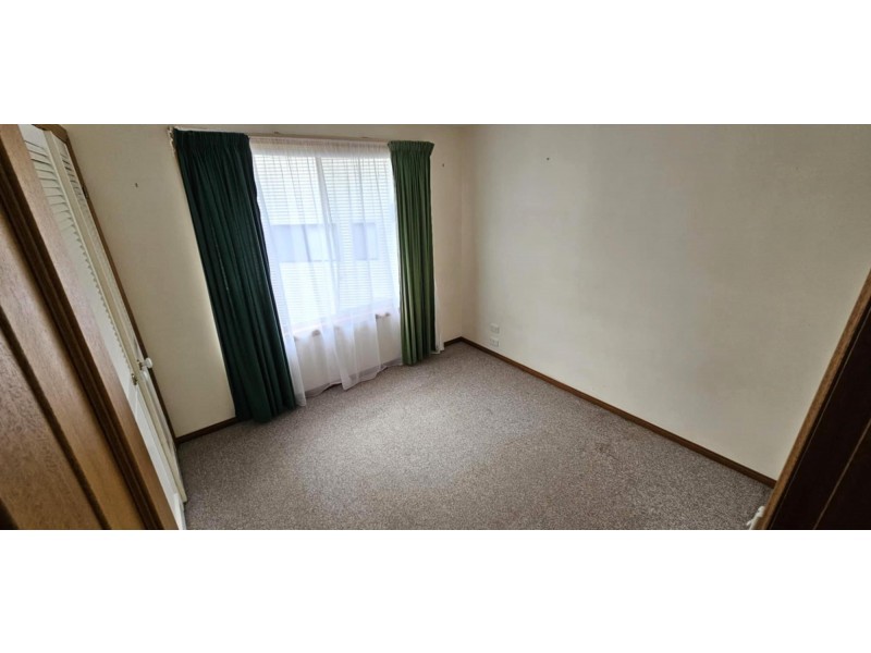 33 Dell Parade, Moruya Heads NSW 2537