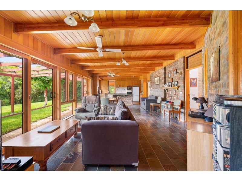 35 Yarimup Place, Moruya NSW 2537