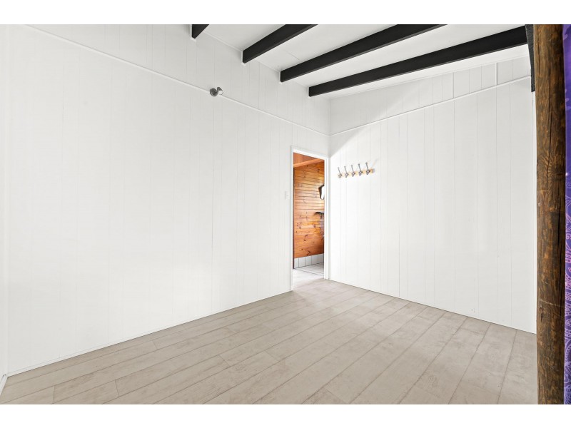 6 Crest Crescent, Moruya Heads NSW 2537