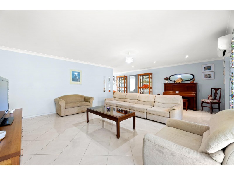 11A Glenduart Grove, Moruya NSW 2537