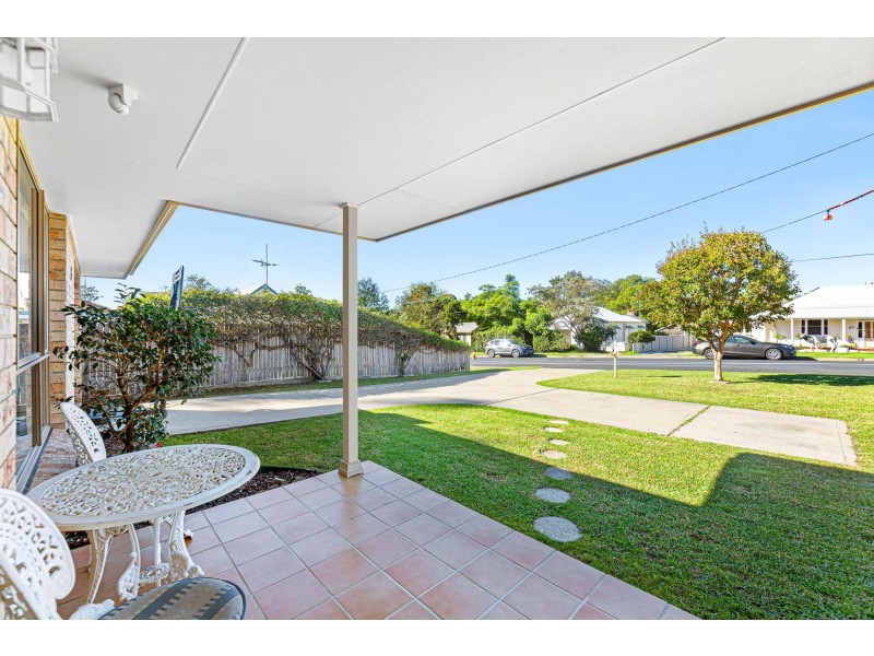 6 Campbell Street, Moruya NSW 2537