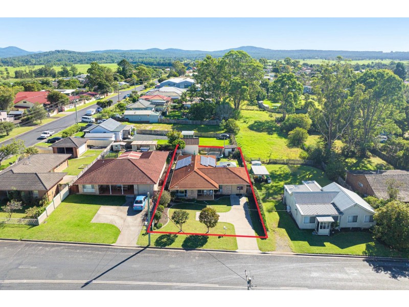 6 Campbell Street, Moruya NSW 2537