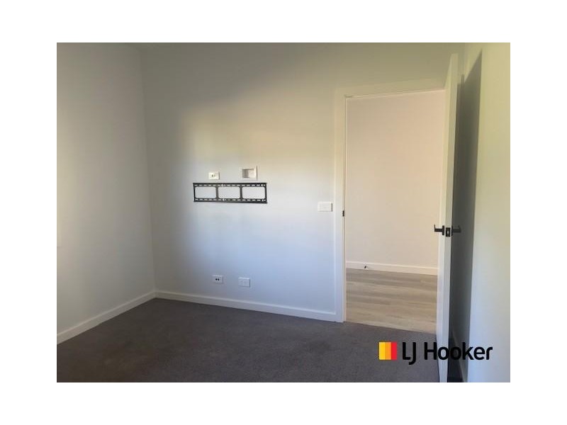 8 Point Parade, Congo NSW 2537