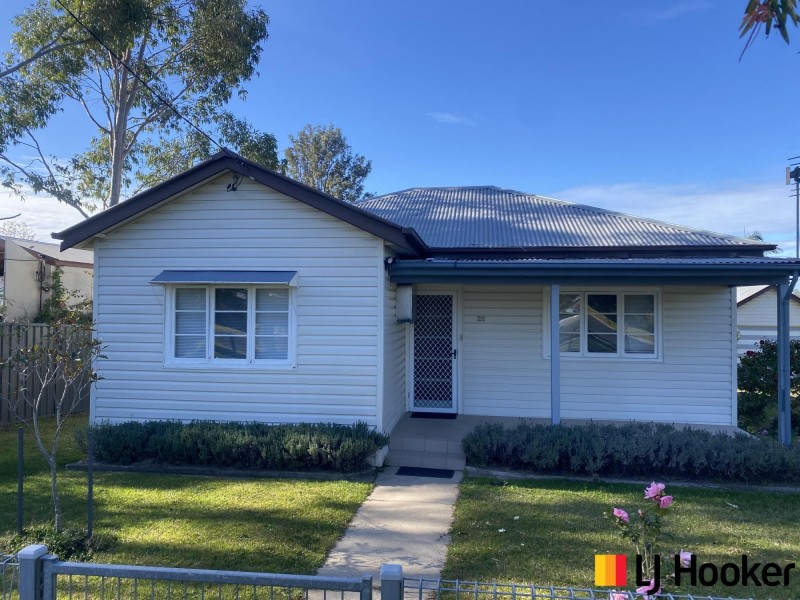 26 Hawdon Street, Moruya NSW 2537