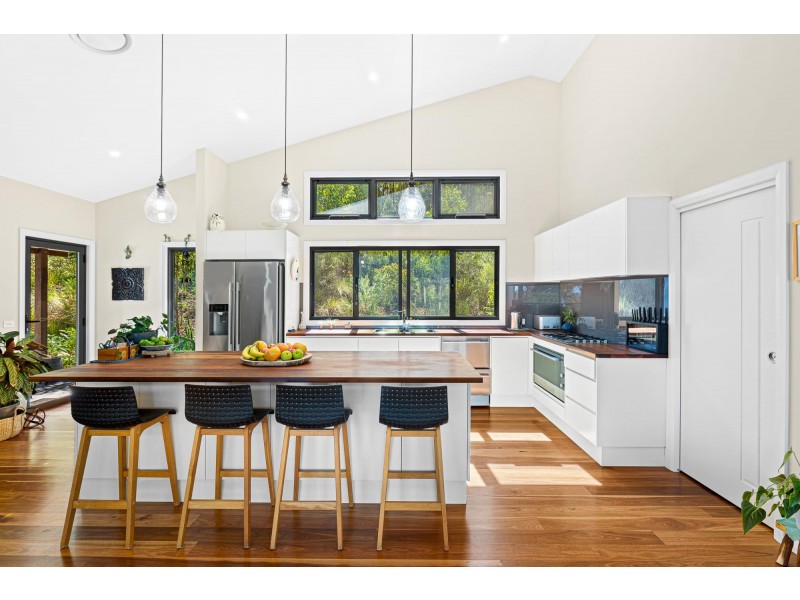 44 Narambi Close, Moruya NSW 2537