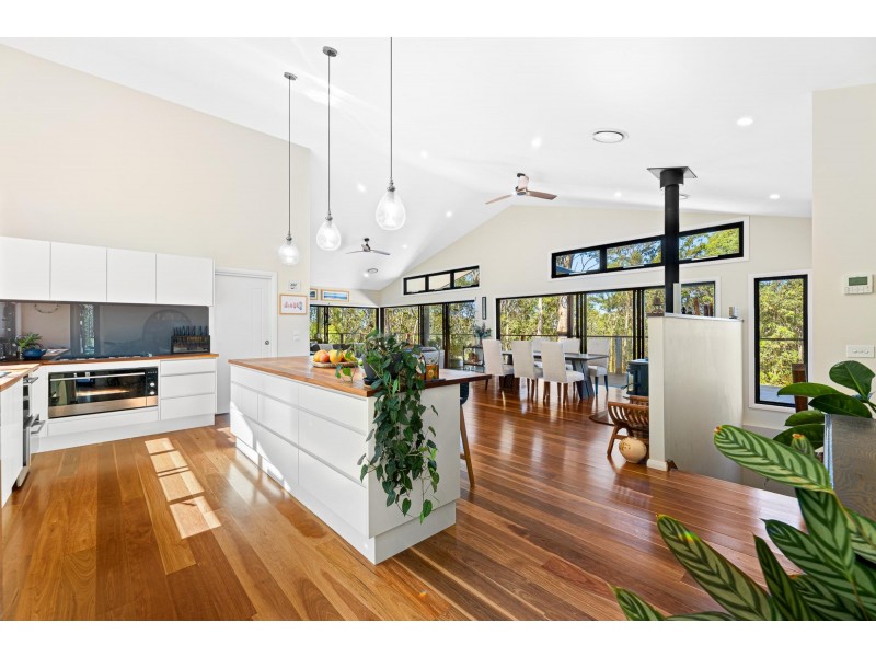44 Narambi Close, Moruya NSW 2537