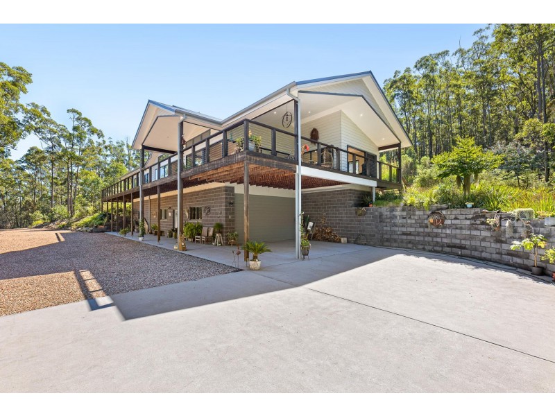 44 Narambi Close, Moruya NSW 2537