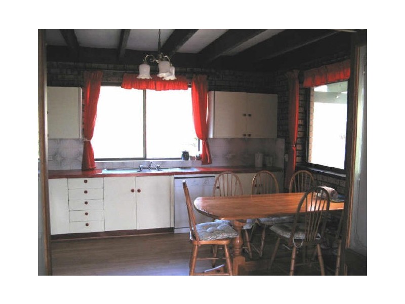 5 Native Way, Moruya Heads NSW 2537